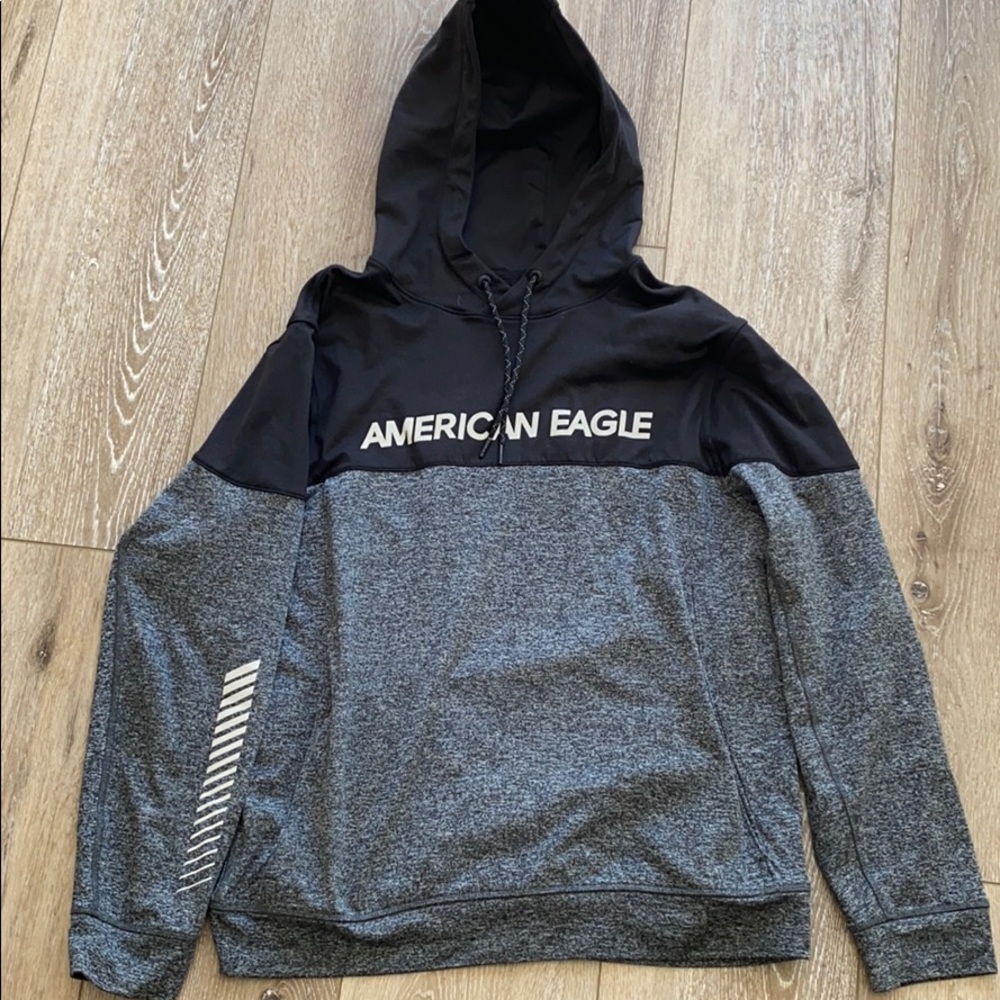 Men’s American Eagle Sweatshirt